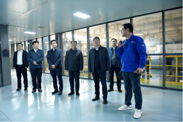 <h3>15</h3><p>2025-12</p>